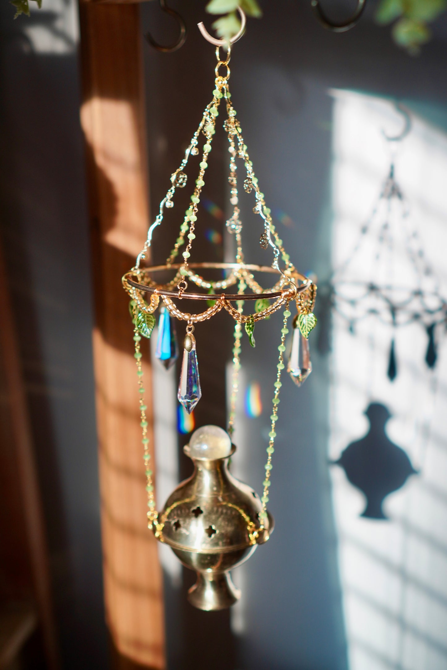 Prehnite Botanical Sun Catcher Burner