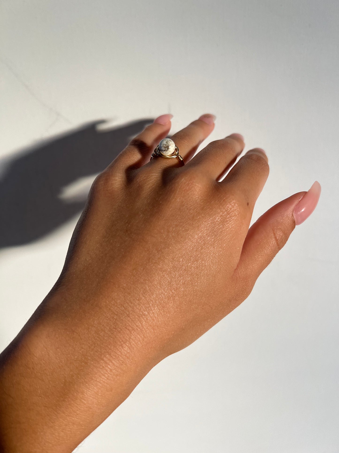 howlite ring