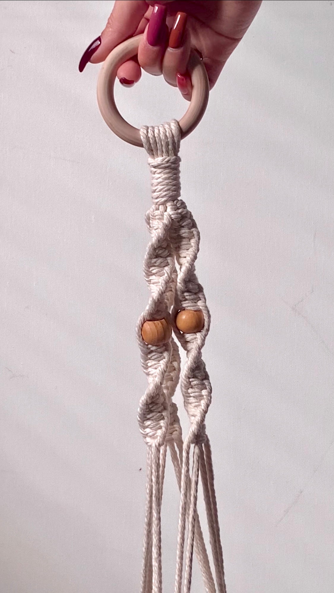 spiral 2 macrame plant hanger - white