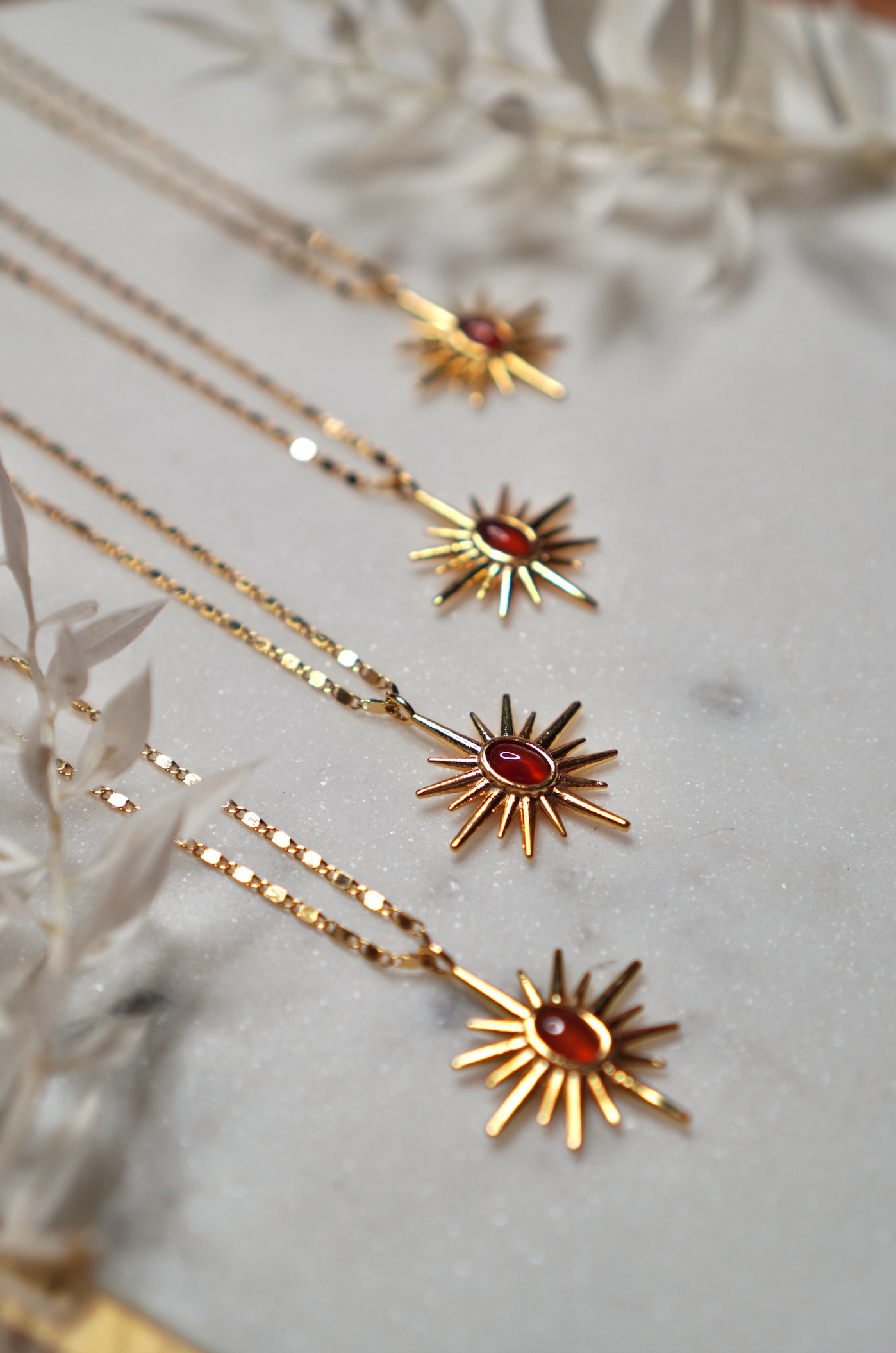 amber necklace