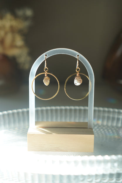 Jane freshwater pearl hoops