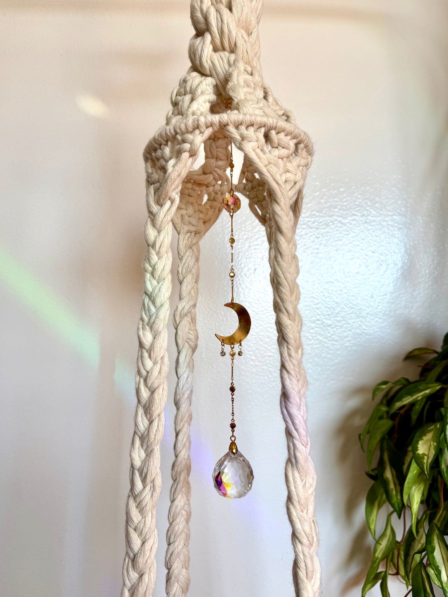 Goddess Macrame Plant Hanger x Sun Catcher - XL