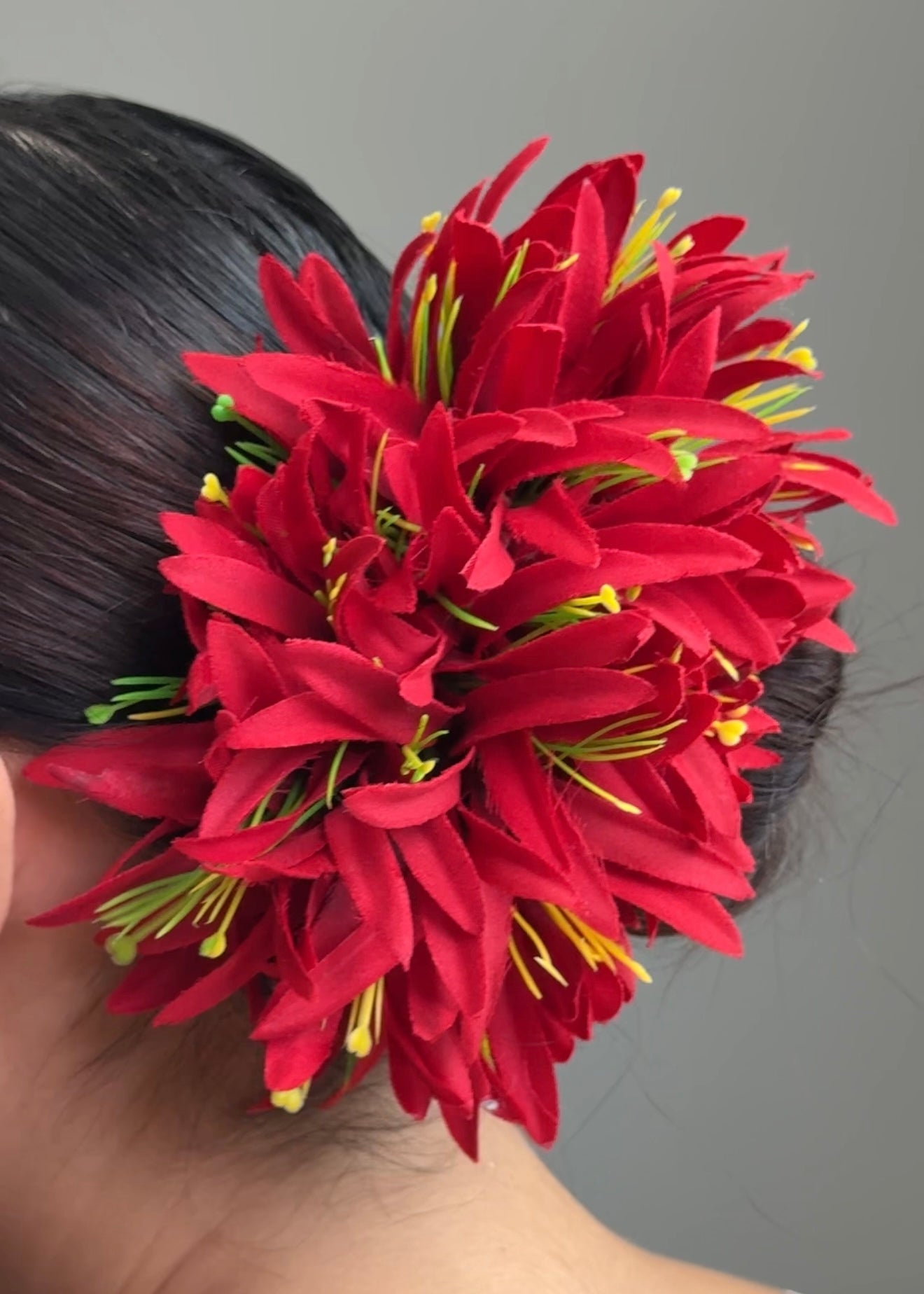 red spider lily flower clip