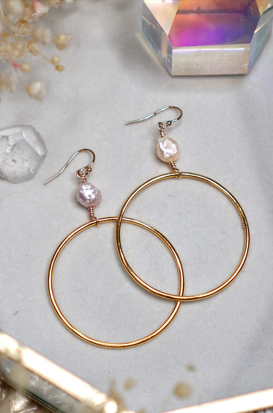 freshwater pearl hoop earrings